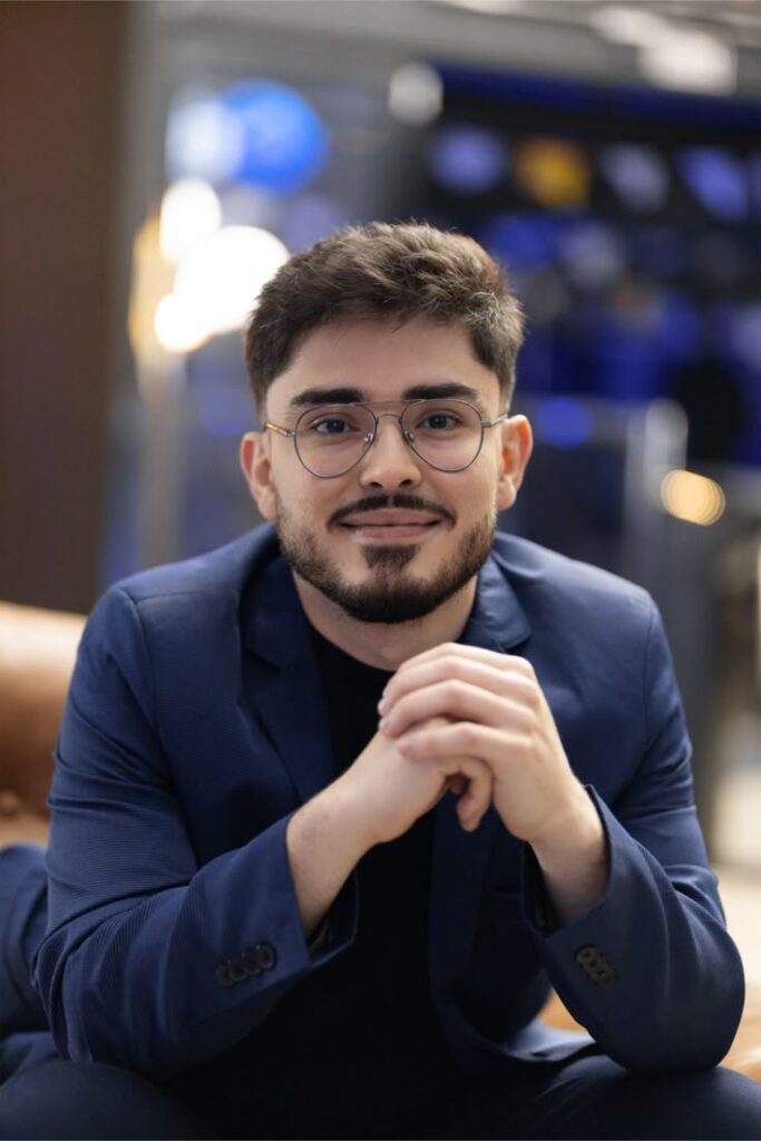 81a8e83406364e3fb94cf326322c01f1